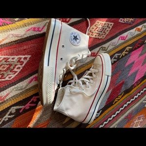 Chuck Taylor 70 High Tops Women’s 7.5